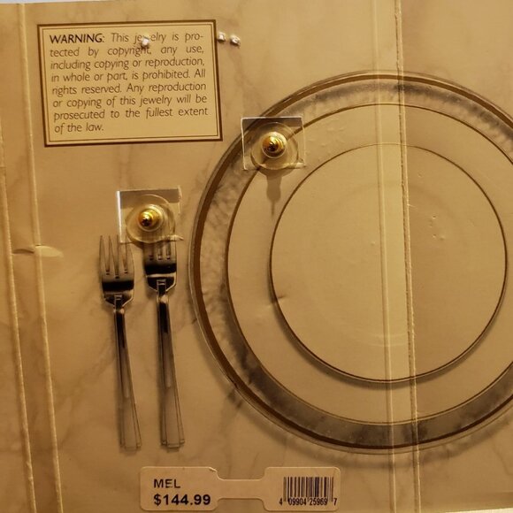 Lunch at The Ritz - Merlot Earrings - NEW - Picture 9 of 16